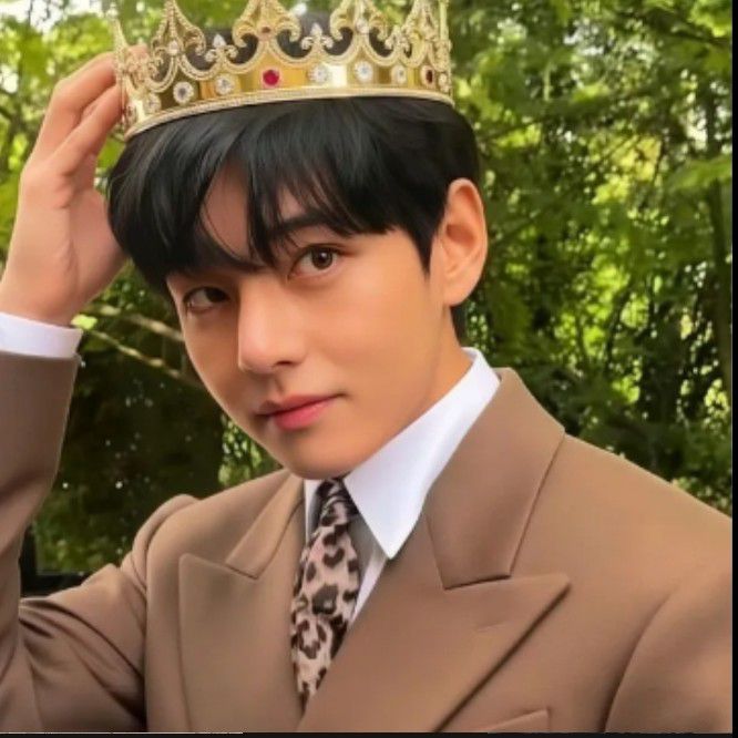 Behind-the-scenes cut of V (BTS)