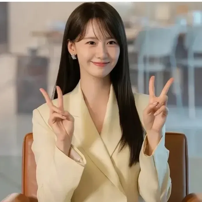 Latest photo of Yoona (Girls' Generation)