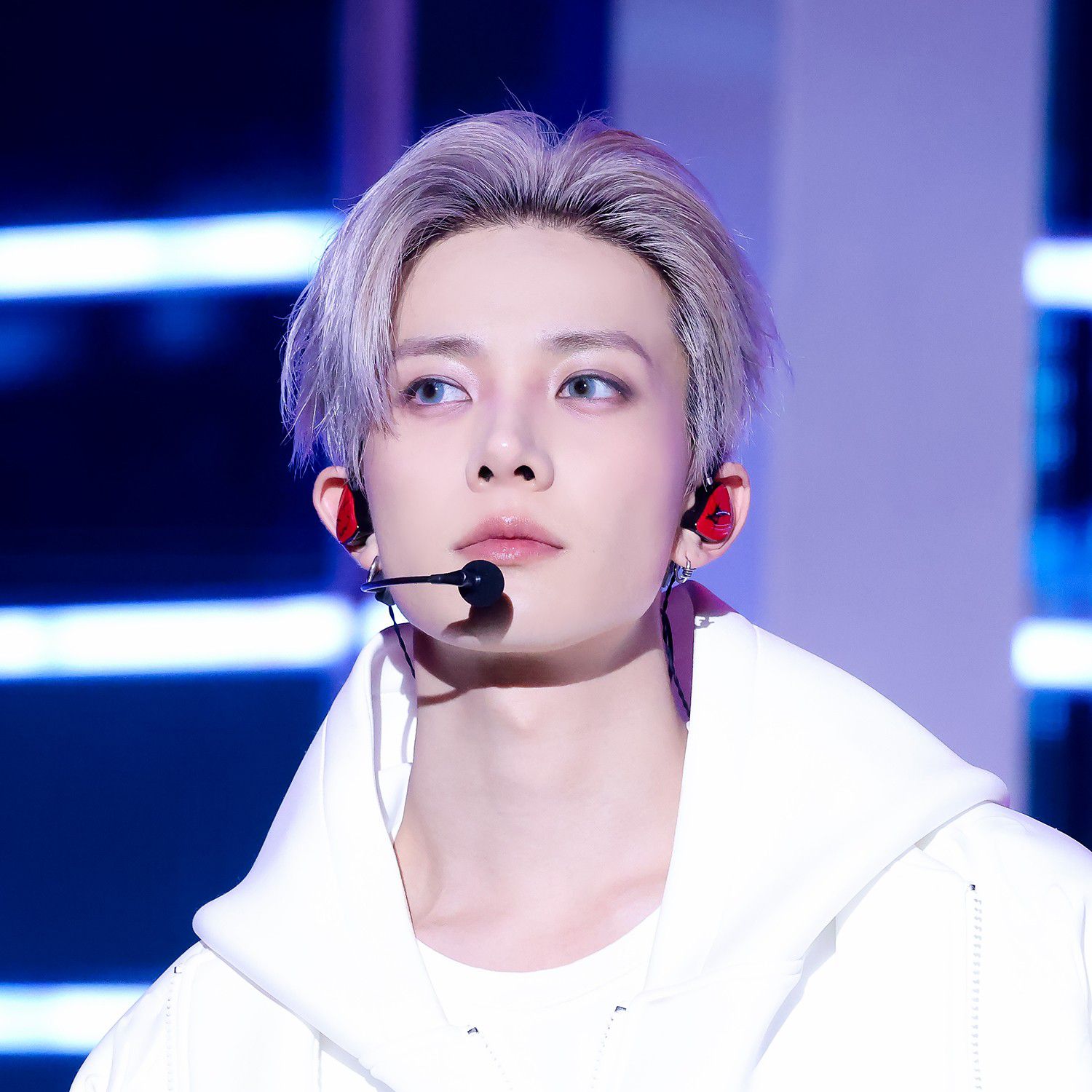 Foto terbaru Heeseung (ENHYPEN)