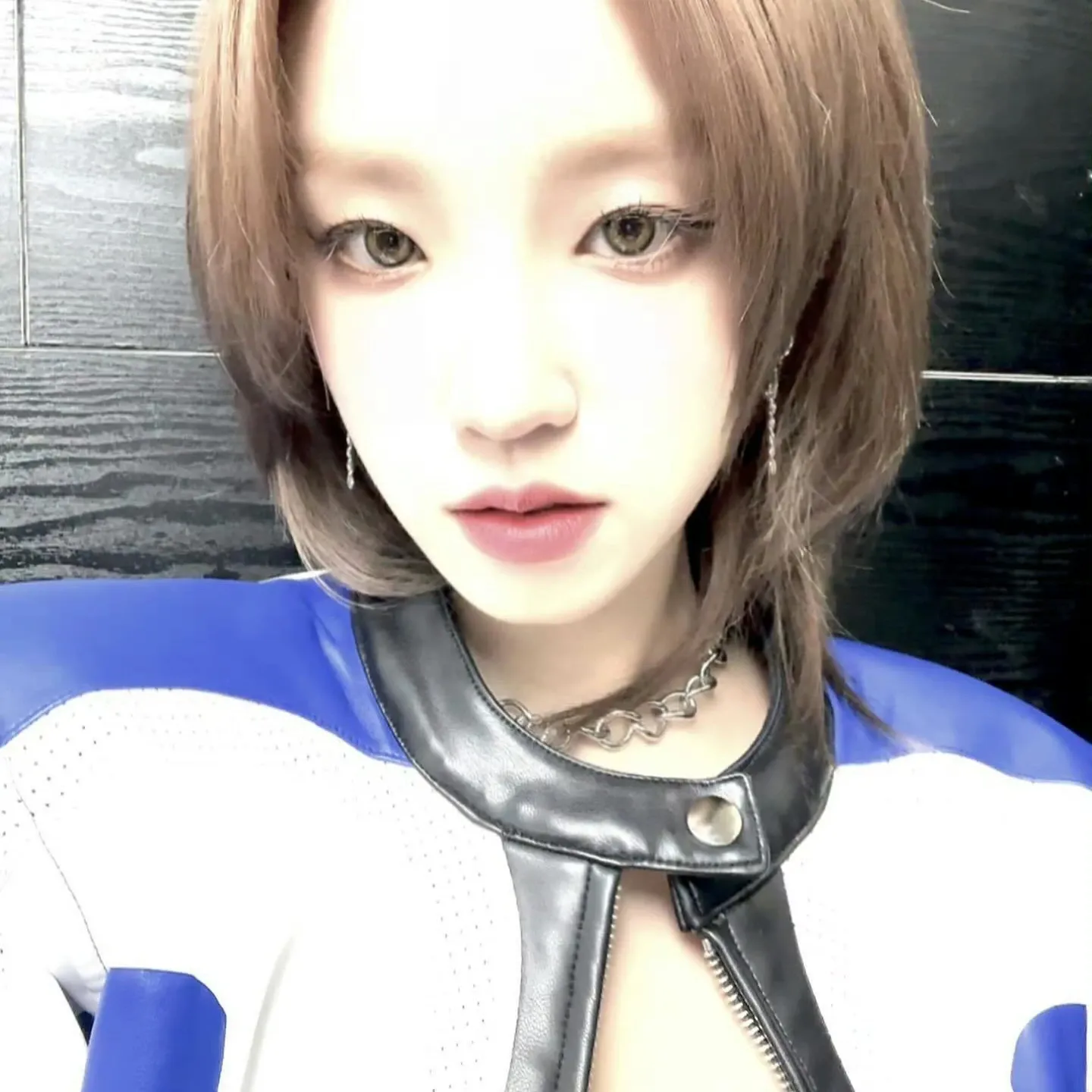 A moment captured by Yuqi (i-dle)'s fan