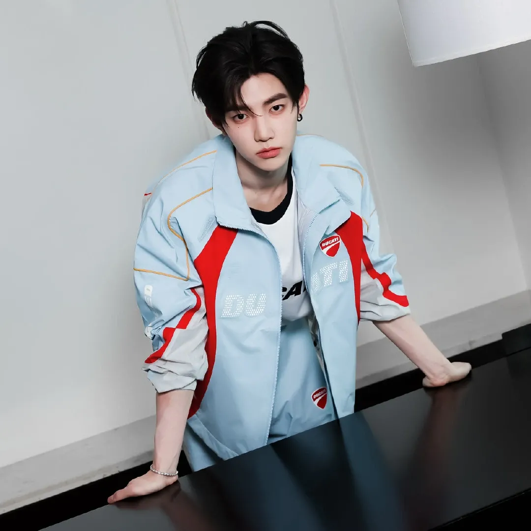章昊 (AND2BLE)粉絲拍下的瞬間