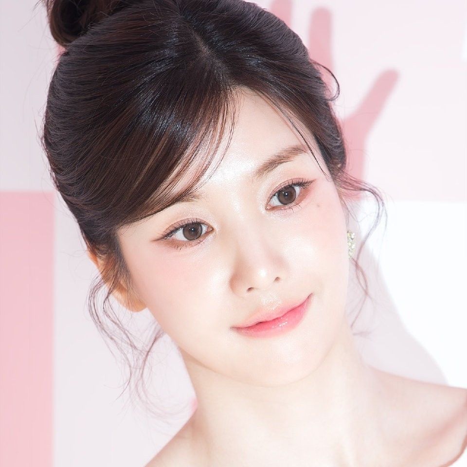 Recent activity shot of Kwon Eunbi