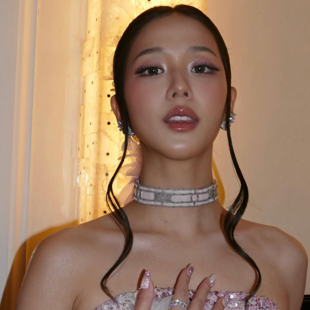 Behind-the-scenes cut of Jisoo (BLACKPINK)