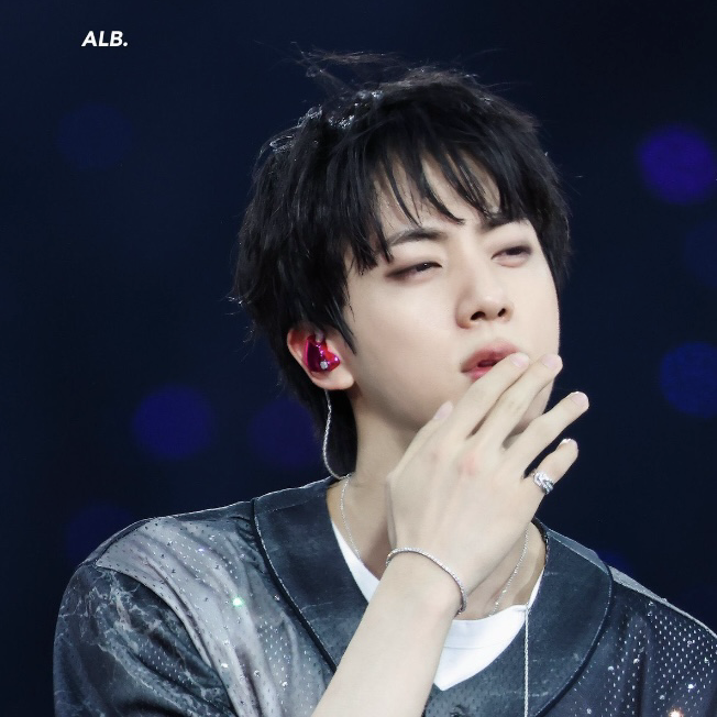 Latest photo of Jin (BTS)