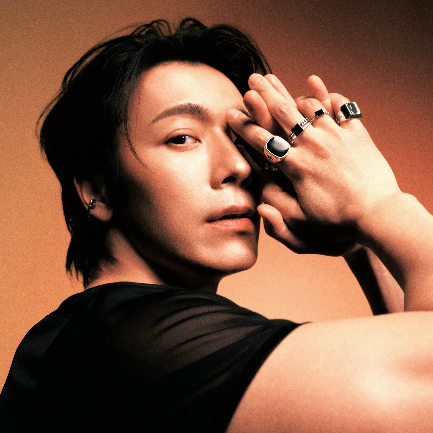 Foto aktivitas terbaru Donghae (Super Junior)