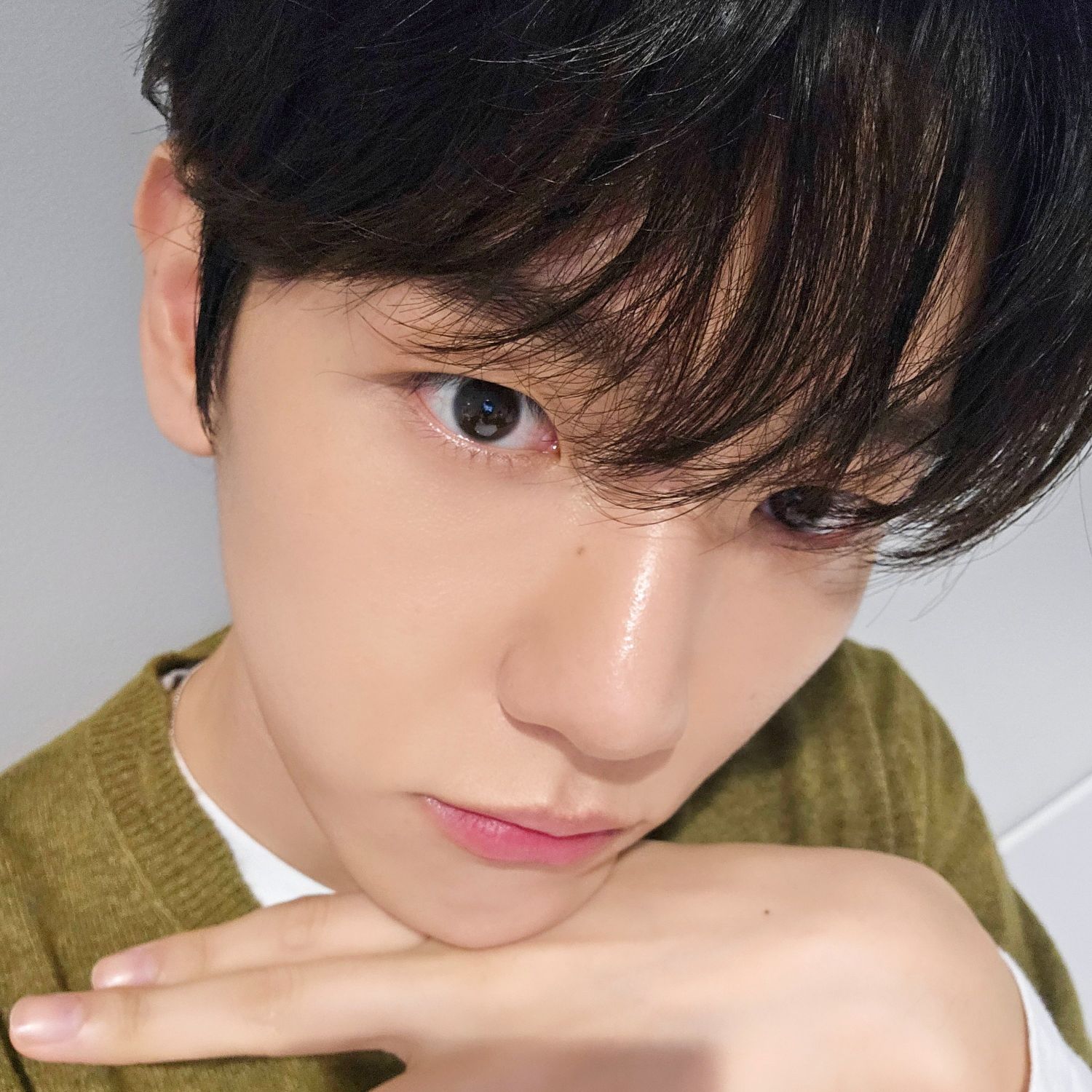 백현 (EXO)의 최신 사진