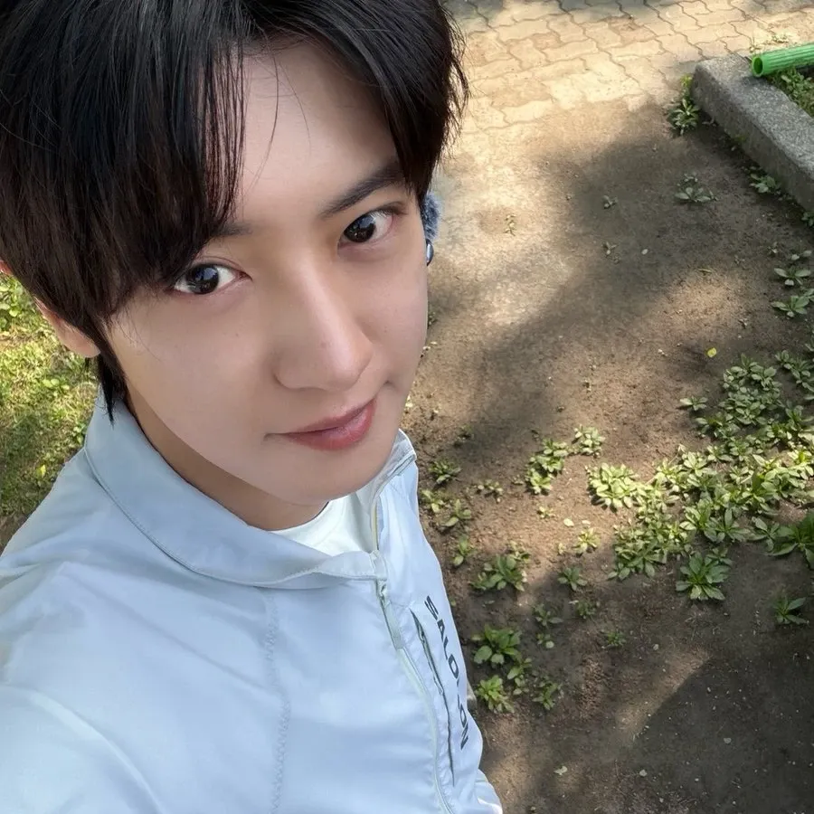Postingan bintang K-pop yang paling disorot saat ini