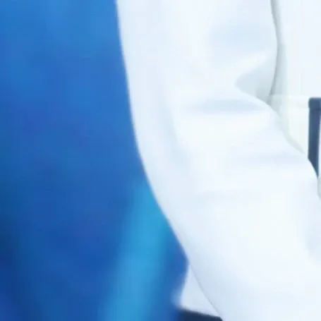 A moment captured by Ye-on (Hearts2Hearts)'s fan