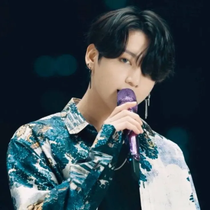 A moment captured by Jungkook (BTS)'s fan