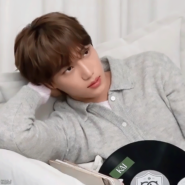 Kai (EXO)的幕後花絮