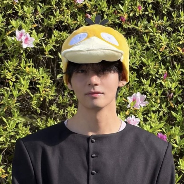 Recent activity shot of V (BTS)