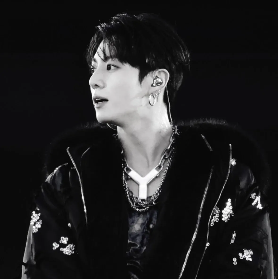 A moment captured by Jungkook (BTS)'s fan