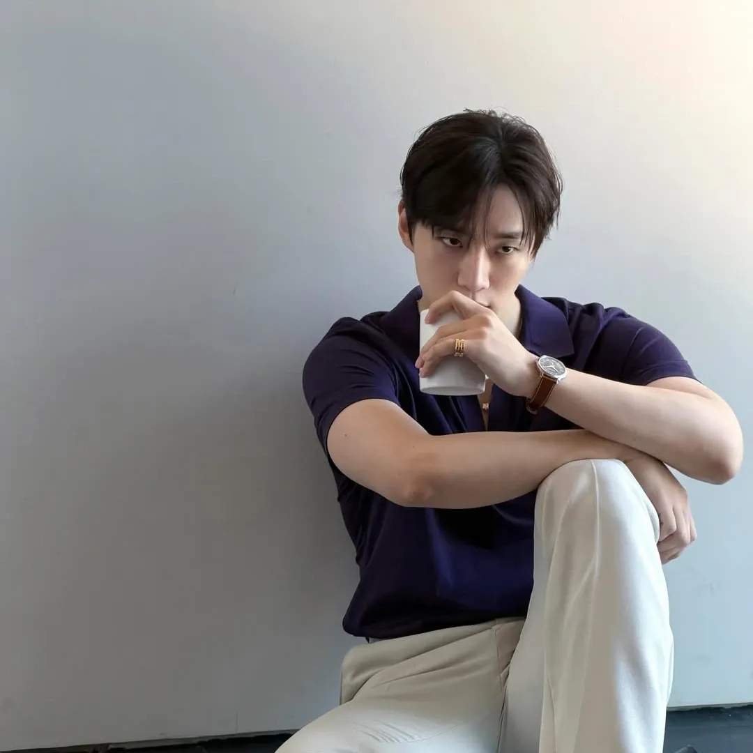 Recent activity shot of Junho (2PM)