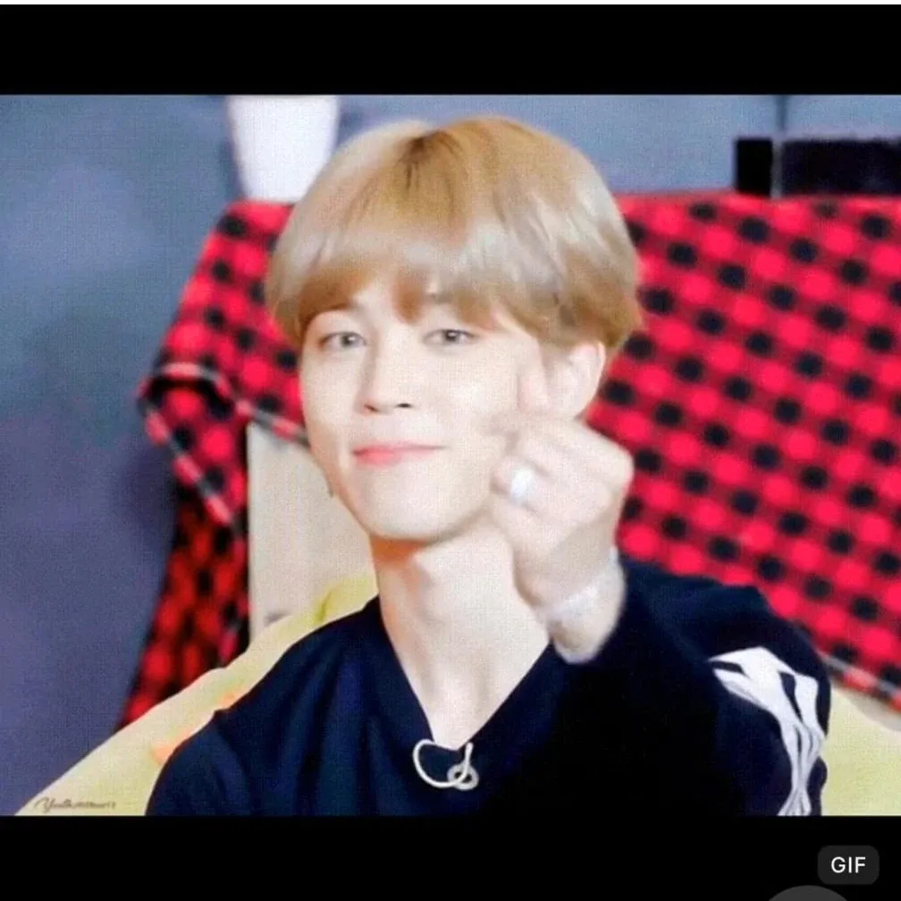 Foto terbaru Jimin (BTS)