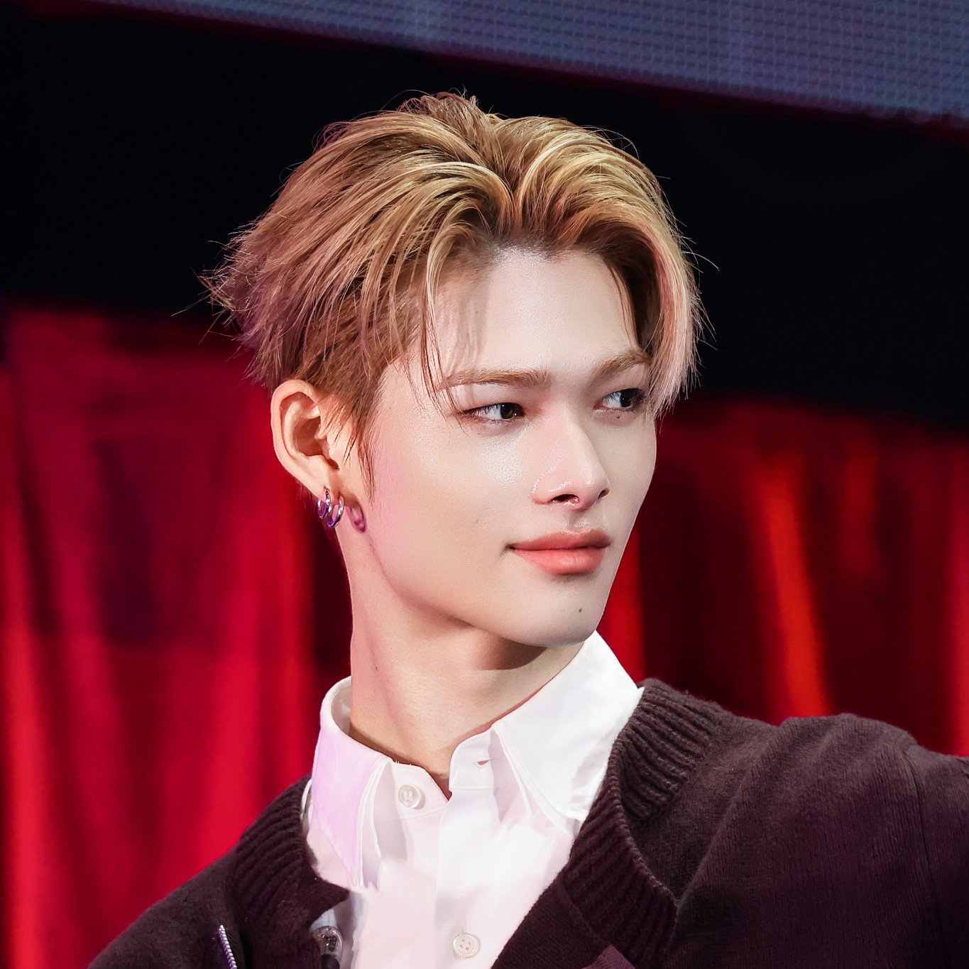 Foto terbaru NI-KI (ENHYPEN)