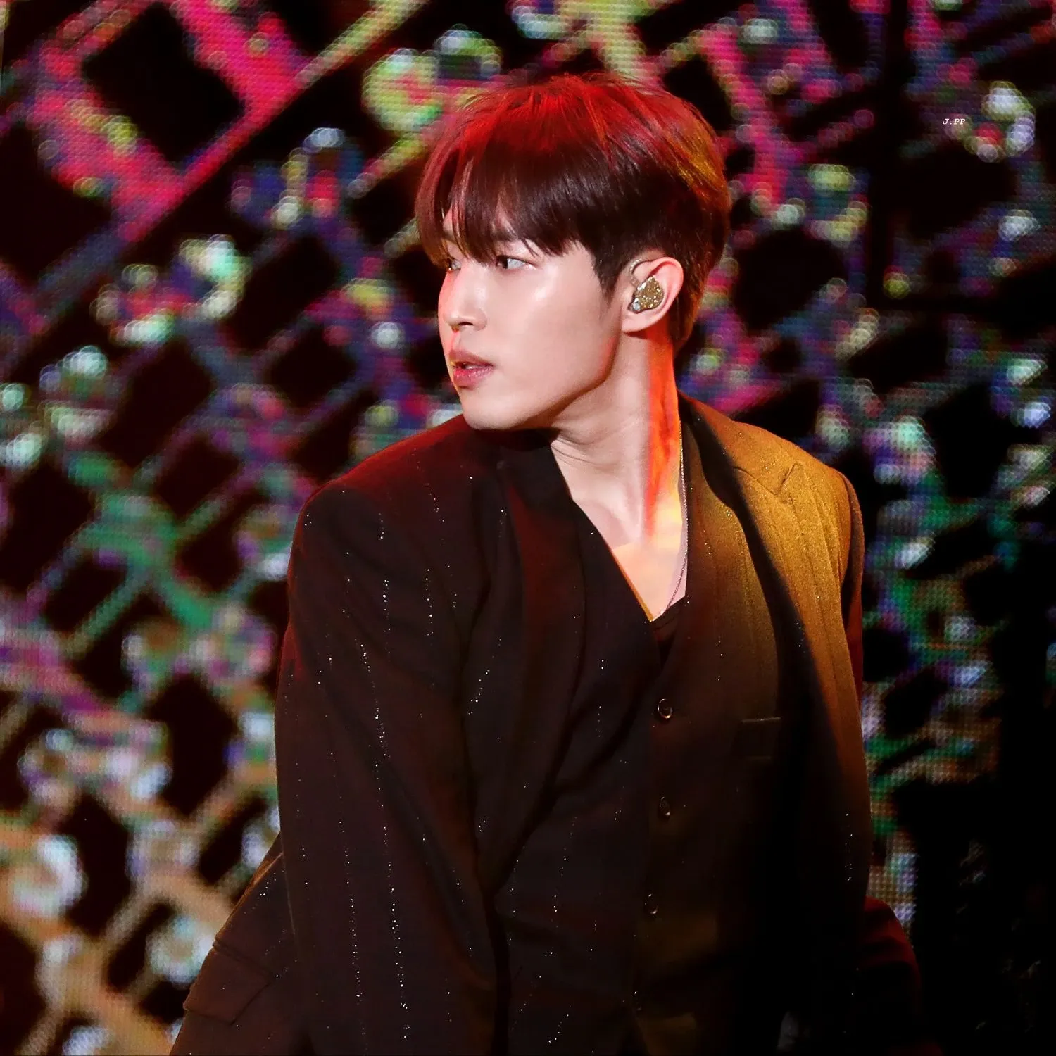 Foto aktivitas terbaru Kim Jaehwan