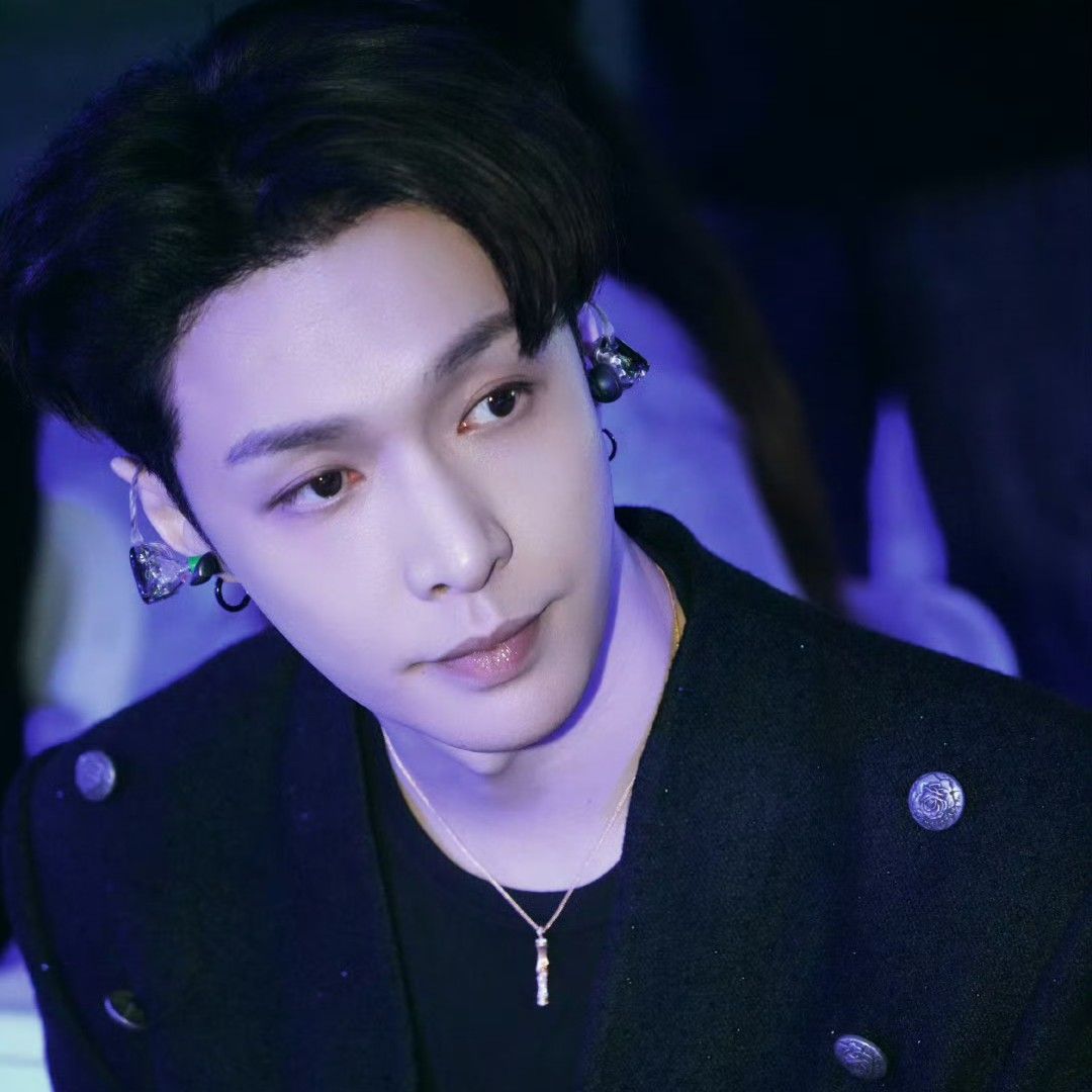 Lay (EXO)的幕後花絮