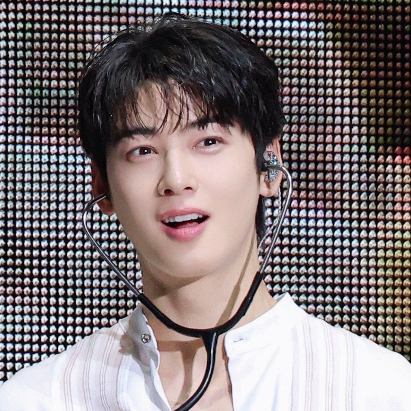 Recent activity shot of Eunwoo (ASTRO)