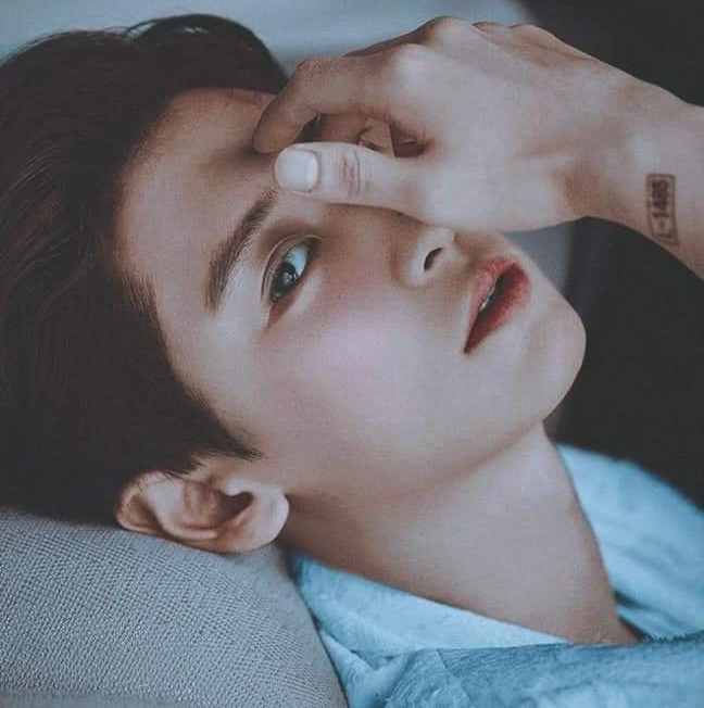 찬열 (EXO)의 비하인드 컷