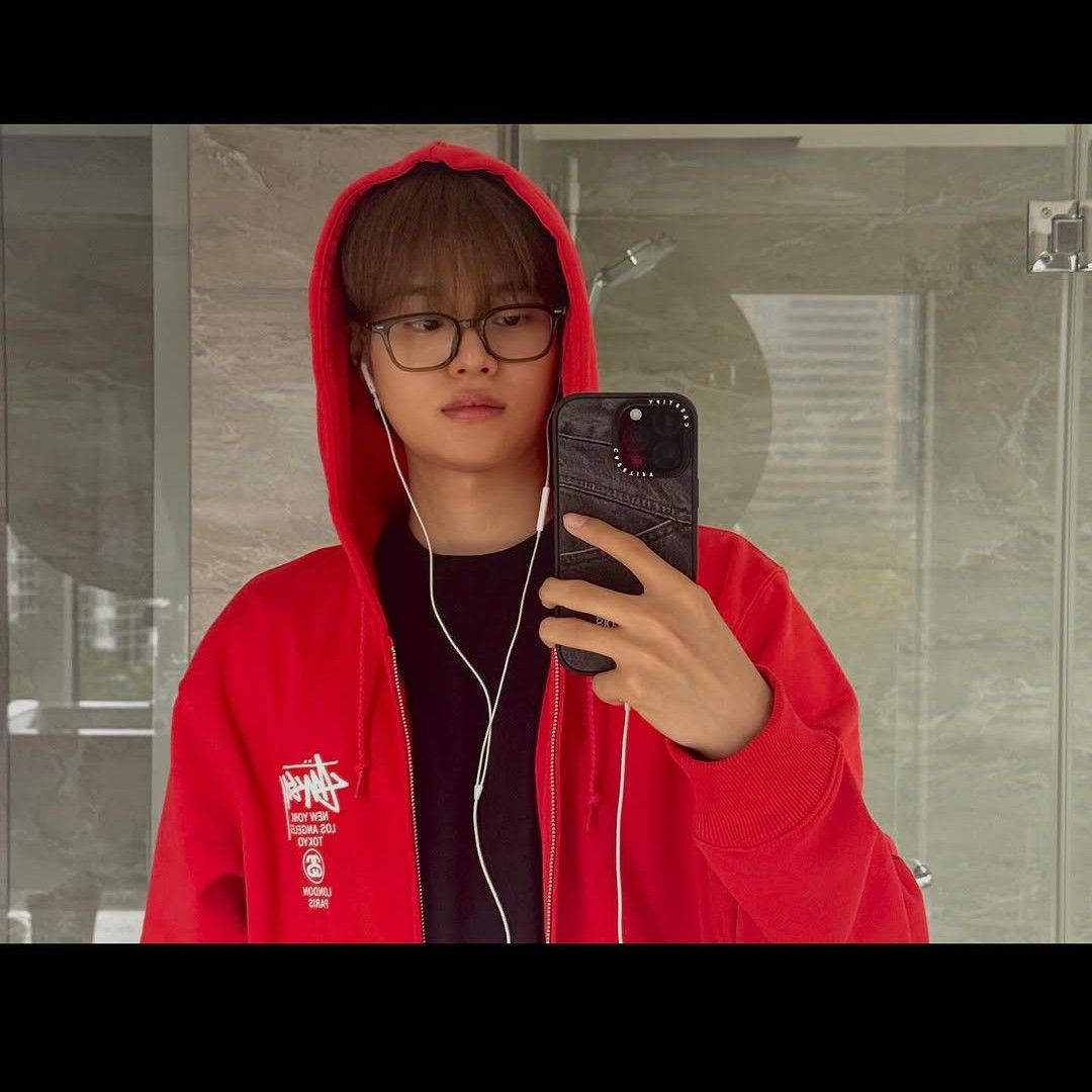 이대휘 (AB6IX) 최근 활동샷