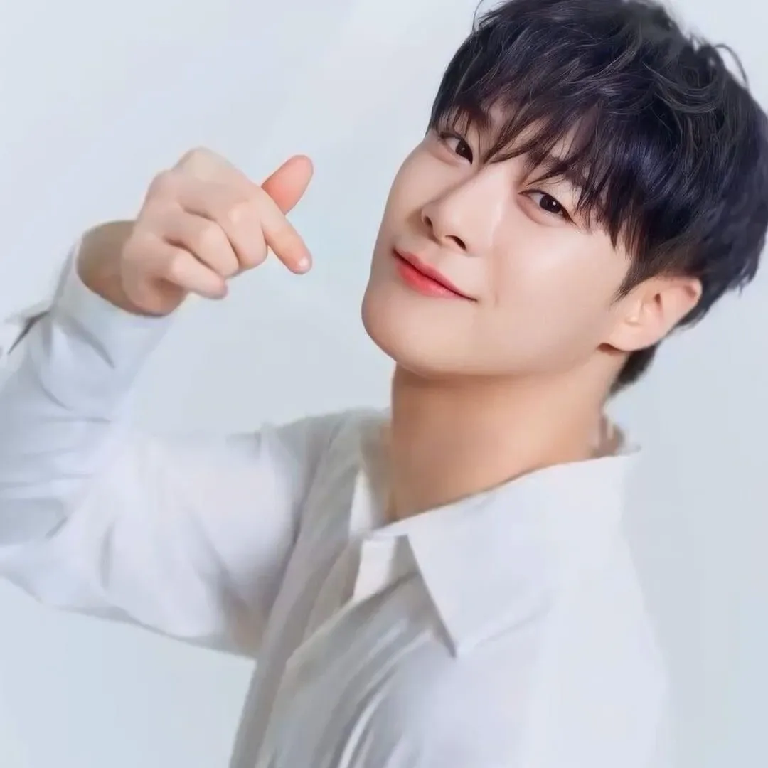 아스트로 최근 활동샷