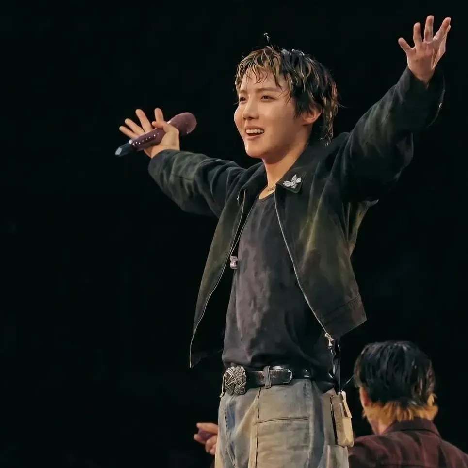 Potret di balik layar j-hope (BTS)