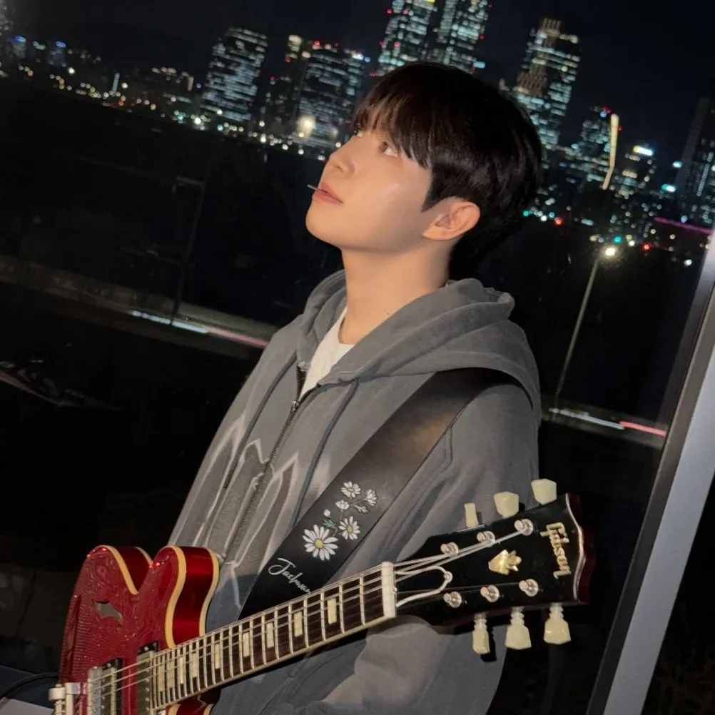 Recent activity shot of Kim Jaehwan