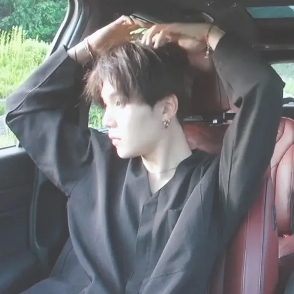 A moment captured by SUGA (BTS)'s fan