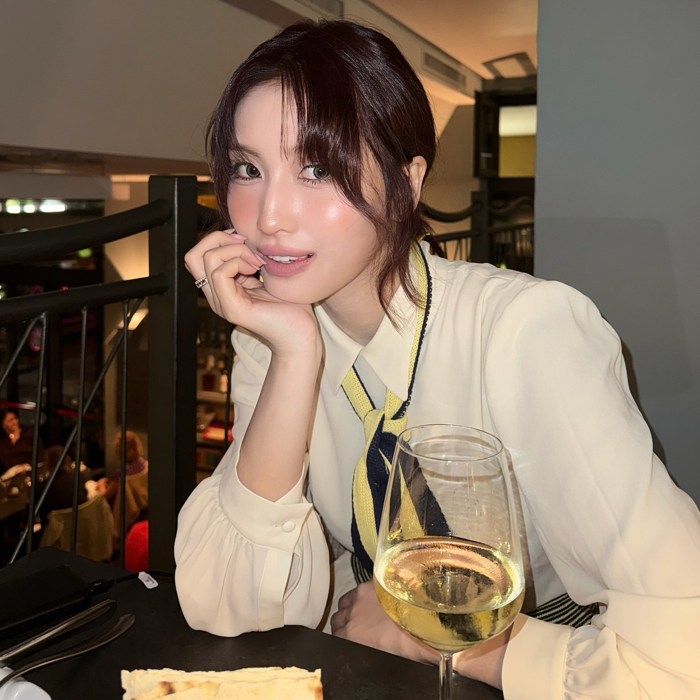 모모 (TWICE)의 최신 사진