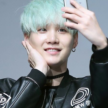 SUGA (BTS)の最近の活動写真