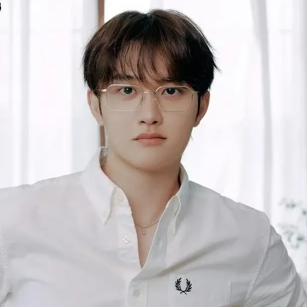 디오 (EXO)의 최신 사진