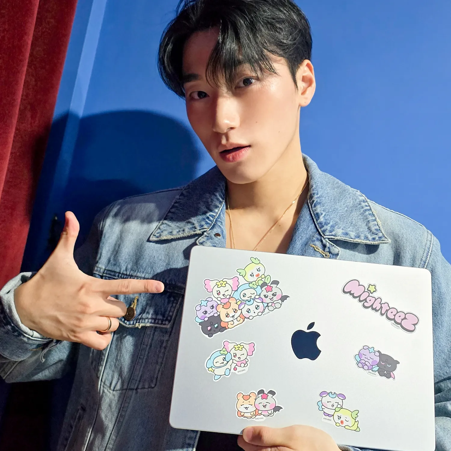 Momen yang diabadikan oleh penggemar ATEEZ