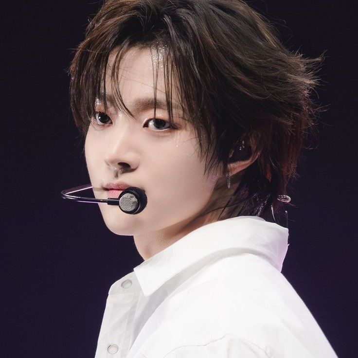 A moment captured by EJ (&TEAM)'s fan