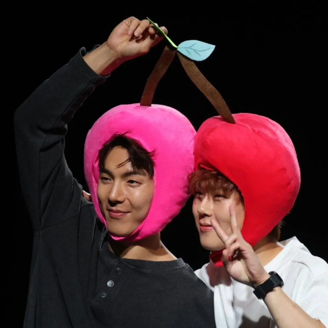 Foto aktivitas terbaru MONSTA X