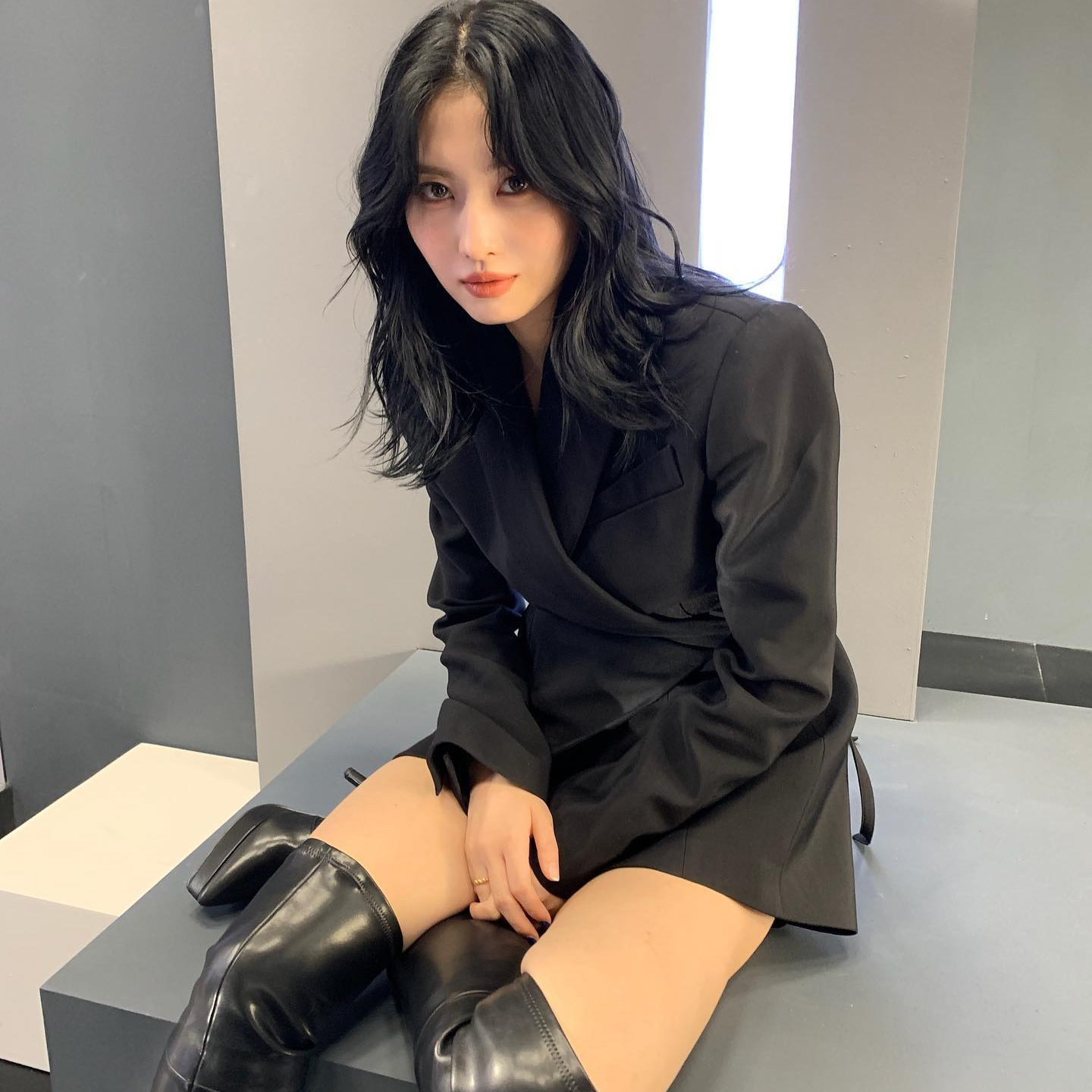 모모 (TWICE)의 비하인드 컷