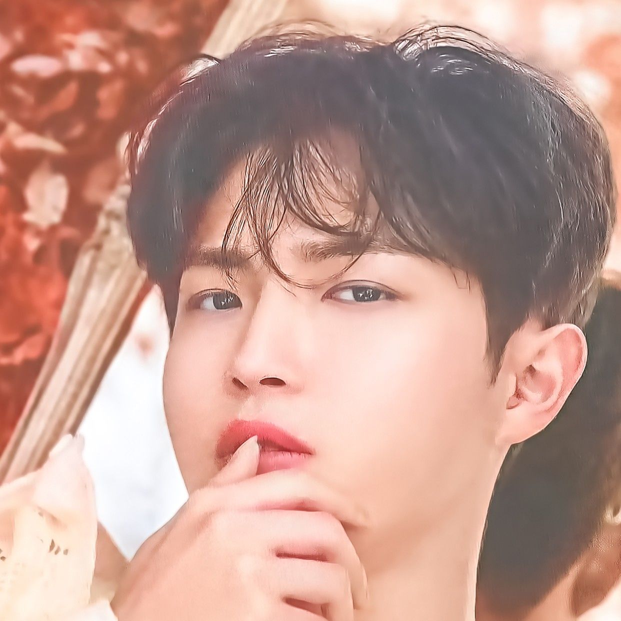 Foto aktivitas terbaru Kim Jaehwan