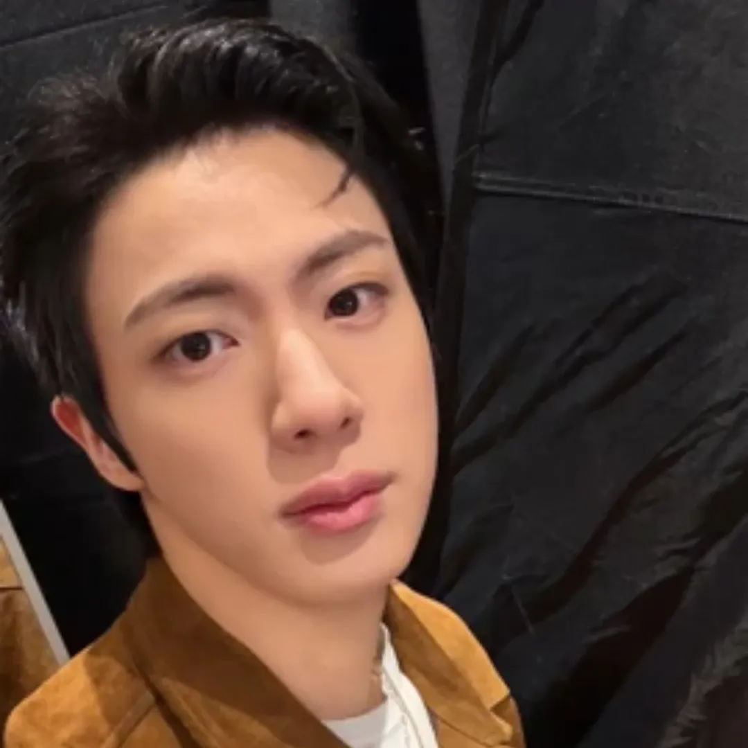 Latest photo of Jin (BTS)
