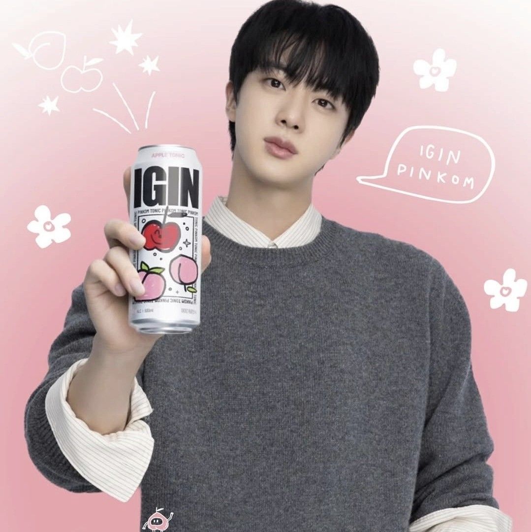 진 (방탄소년단) 최근 활동샷