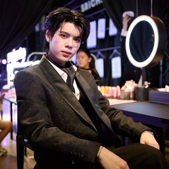 佑瀧 (NexT1DE)的最新照片