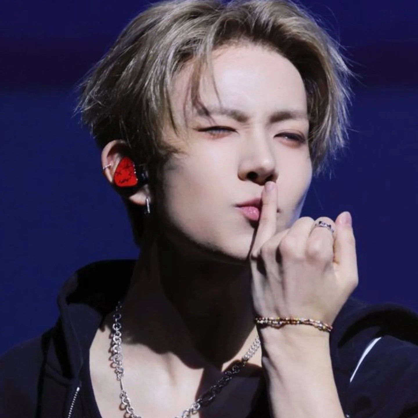 Foto aktivitas terbaru Heeseung