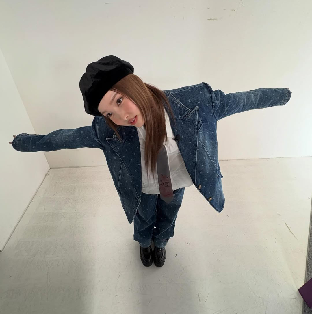 Momen yang diabadikan oleh penggemar Nayeon (TWICE)