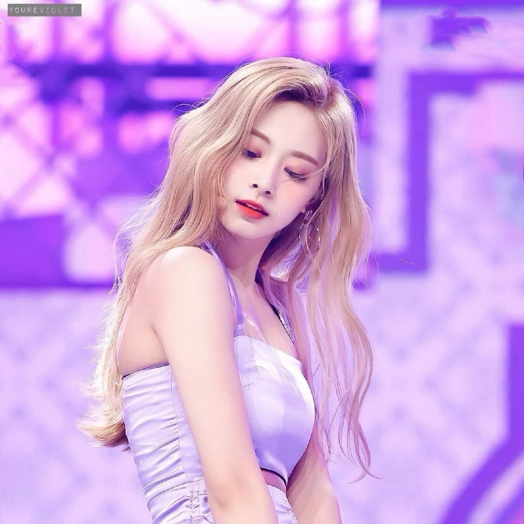 TWICE의 비하인드 컷