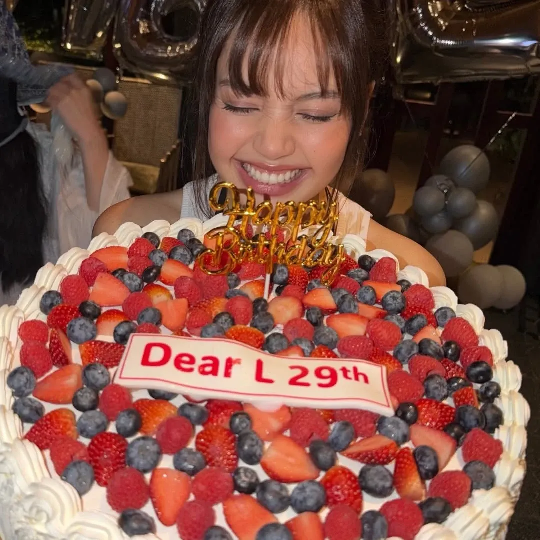 Lisa (BLACKPINK)粉丝拍下的瞬间