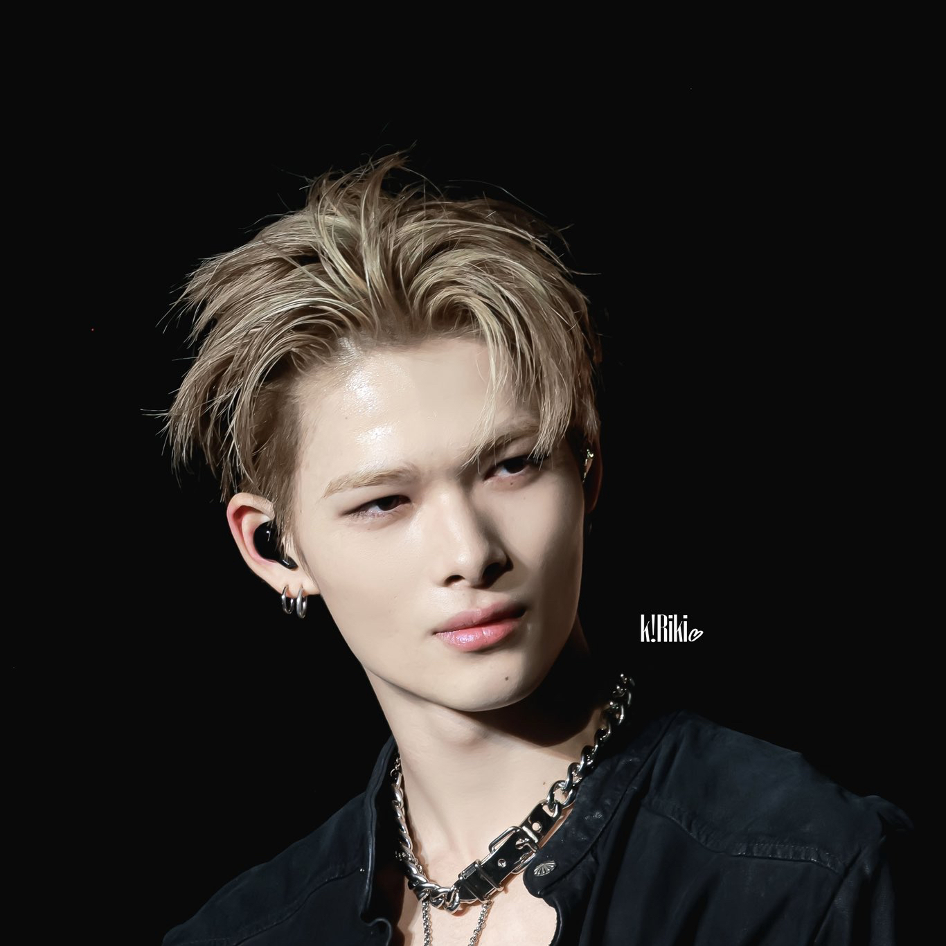 Foto aktivitas terbaru NI-KI (ENHYPEN)