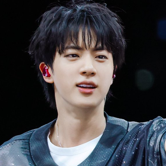 진 (방탄소년단)의 최신 사진