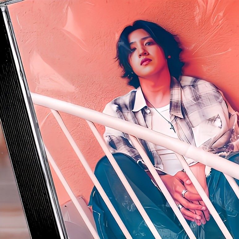 Latest photo of Wooseok (PENTAGON)