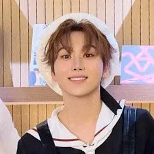 勝寛 (SEVENTEEN)的最新活動照片