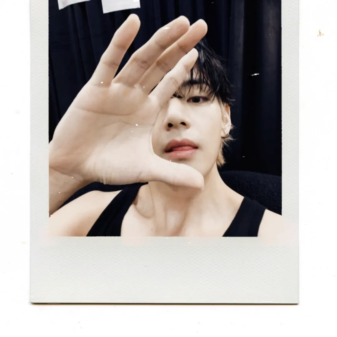 V (BTS)の最新写真