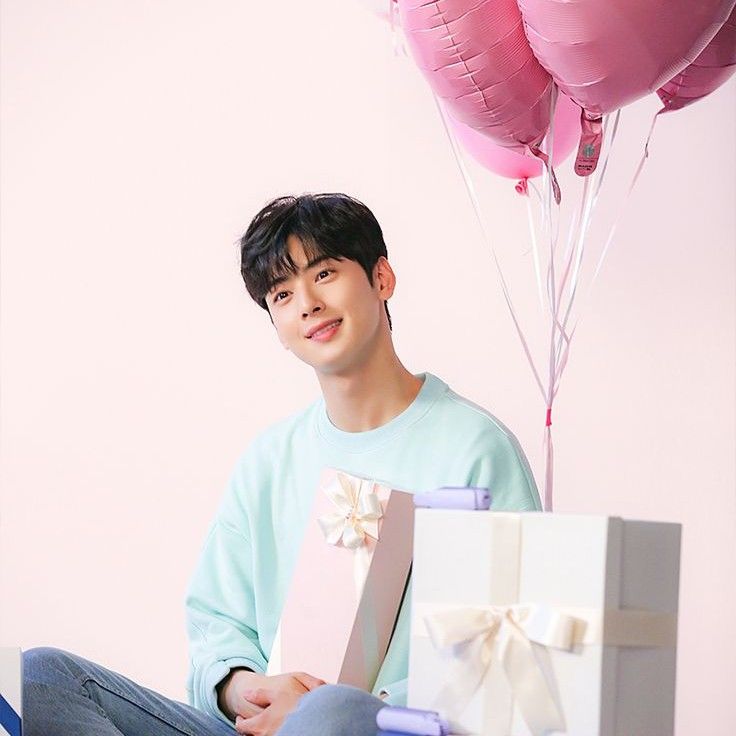 Recent activity shot of Eunwoo (ASTRO)