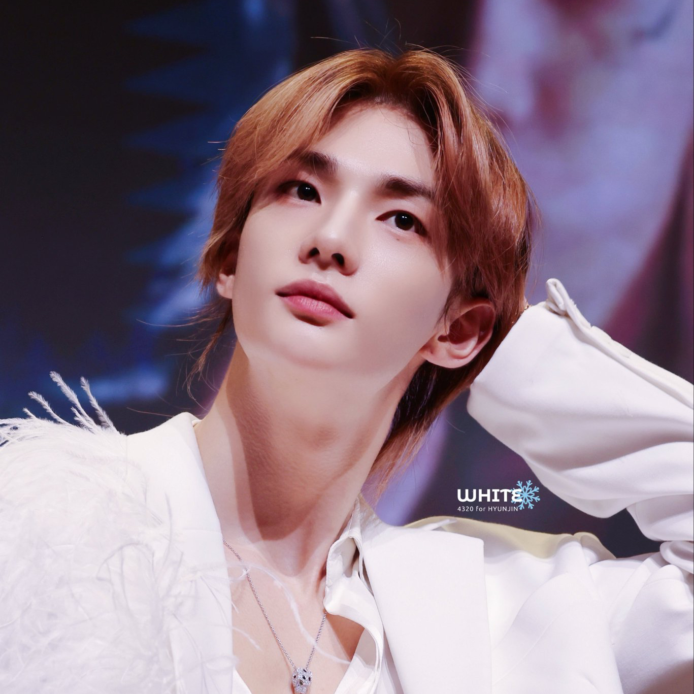 Behind-the-scenes cut of Stray Kids